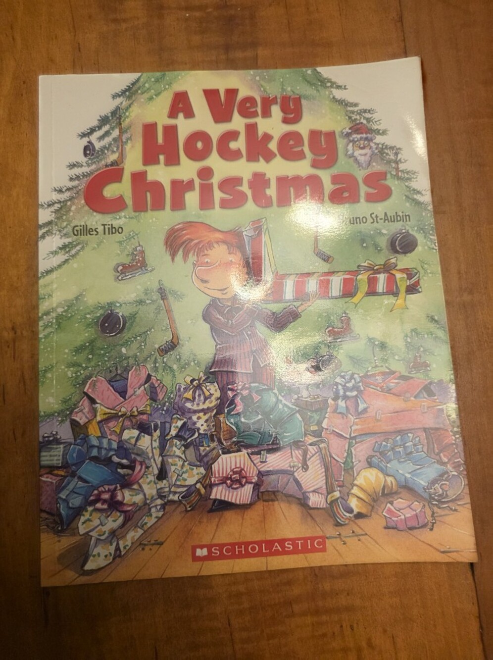 A Very Hockey Christmas By Gilles Tibo